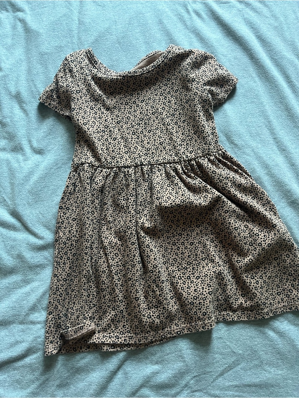 Cat & Jack Beige and Black Leopard Print Short Sleeve Dress